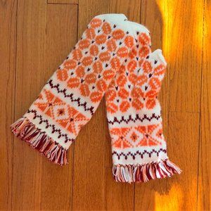 New Handmade Mittens New Wool